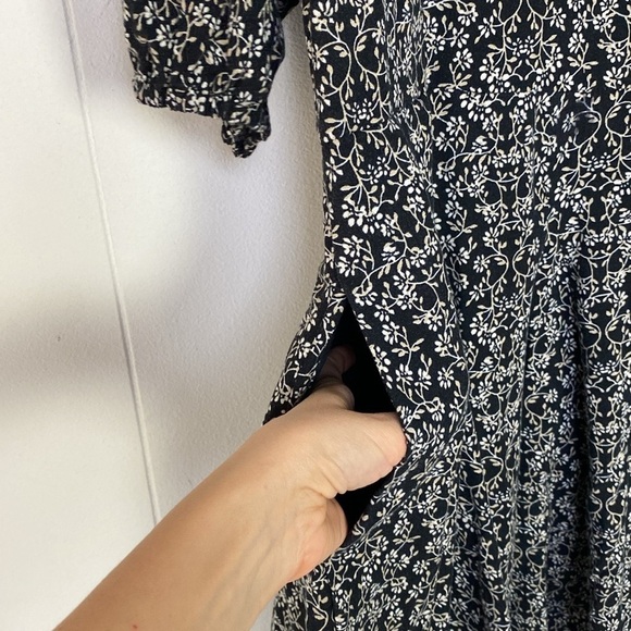 Women's Bell Elbow Sleeve Mini A-Line Dress - Universal Thread Black Floral Sz M - Picture 5 of 8